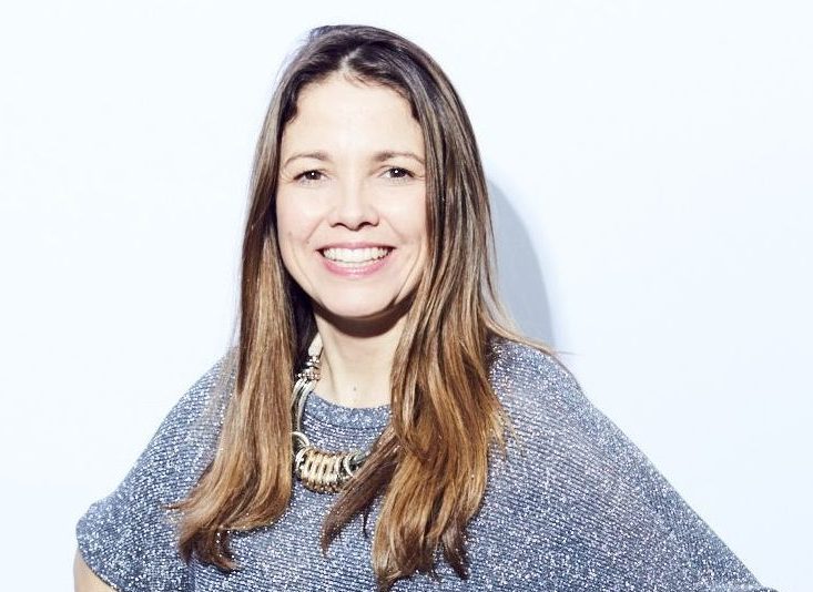 SOPHIE GALVANI: LA INGLESA QUE LUCHA POR LA AUTOESTIMA DE LAS MUJERES DESDE SU CARGO EN DOVE