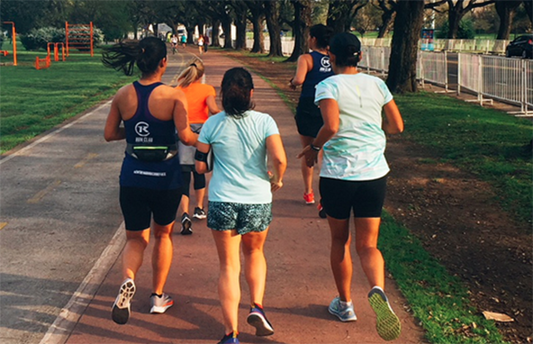 AMIGAS QUE CORREN Y EL PRIMER EVENTO GLOBAL SPORT BRA DAY EN CHILE