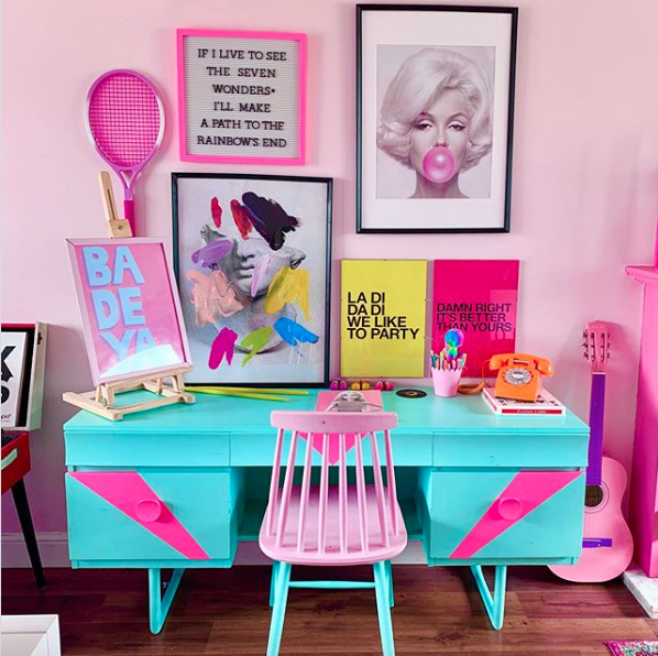 ¿QUÉ COLORES SON LOS MÁS RECOMENDABLES PARA  EL ESCRITORIO?