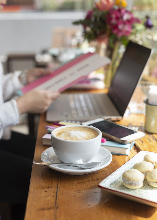 LOS 5 PASOS PARA TENER TU EMPRESA AL DÍA EN MATERIA DE CONTABILIDAD Y NO MORIR EN EL INTENTO