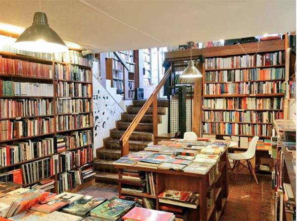 SALIR ADELANTE DESPUÉS DE UNA CRISIS: LA HISTORIA DE LIBRERÍA CATALONIA